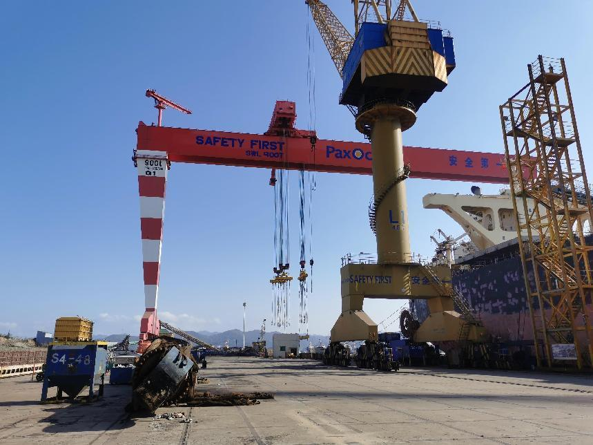 舟山太平洋船廠9臺門座機(jī)力矩限制器順利驗收